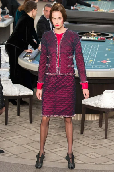 Look 1